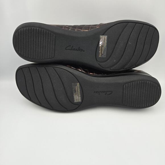 Clarks Gael Angora Womens Brown Croc Embossed Leather Comfort Loafers size 12 - Picture 7 of 9